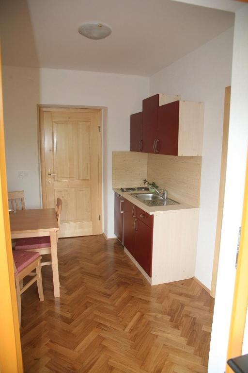 House Berdnik Otel Stahovica Oda fotoğraf